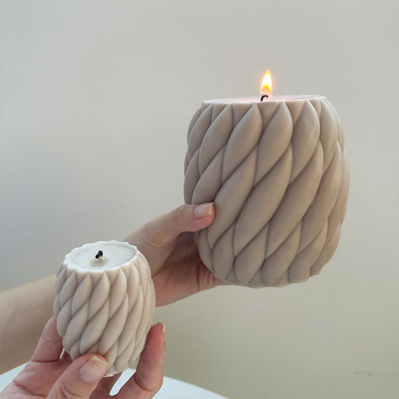 3D Rotating Raindrops Silicone - огляд і ціна Soap Making Scents