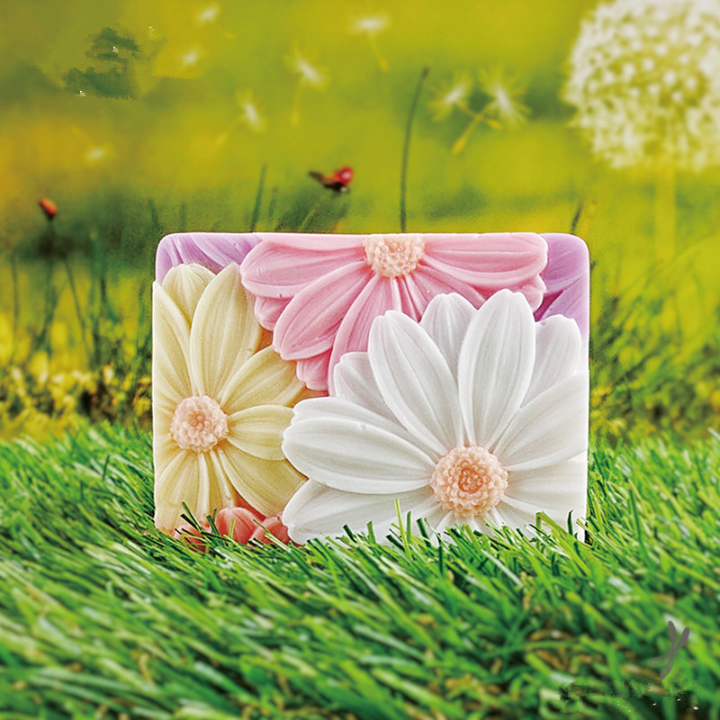 Newest!!!3d Elegant Sunflower  - огляд і ціна Soap Making Books