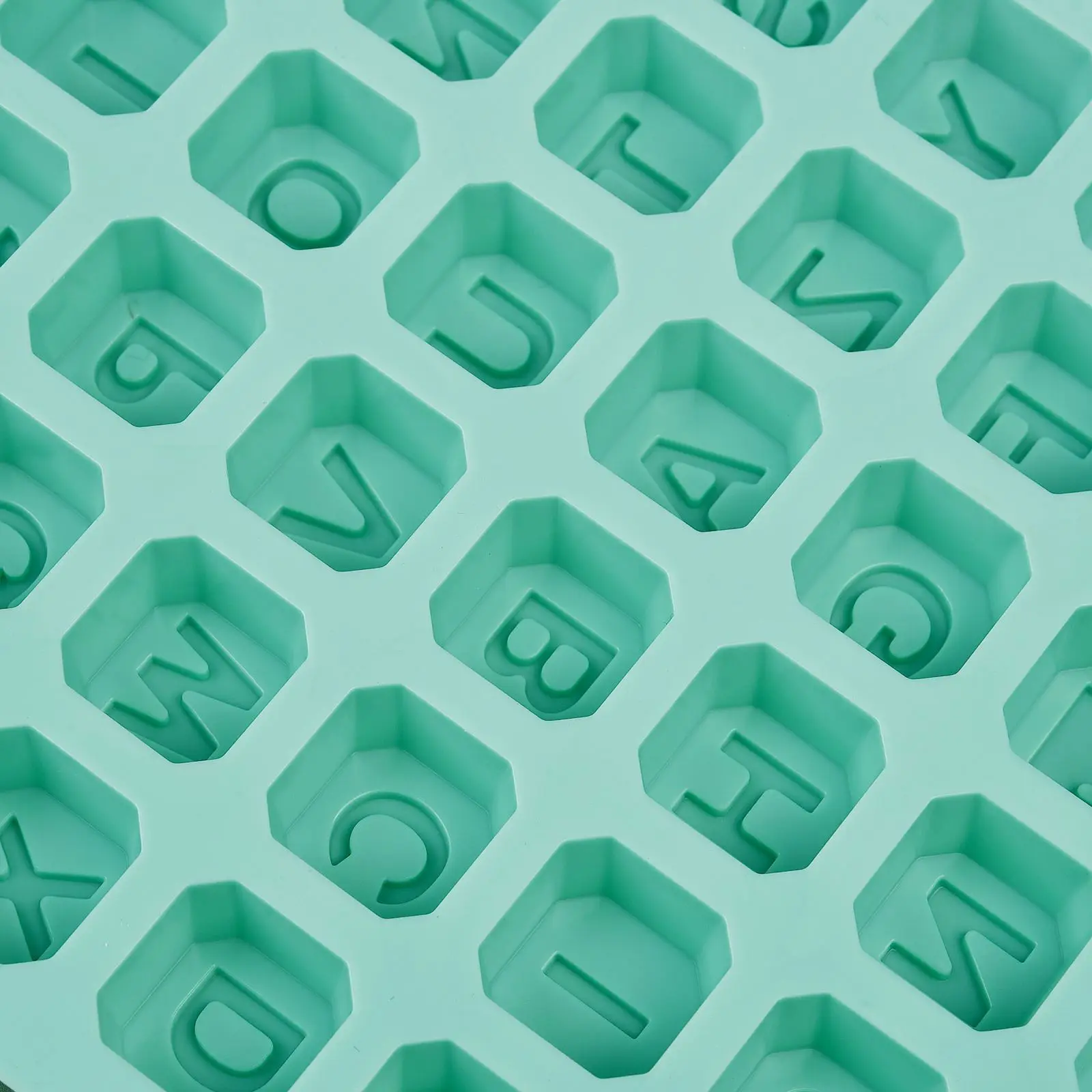 48 Letter Enghish Alphabet let - огляд і ціна Soap Mold Silicone Loaf