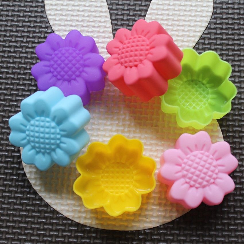 6 Pcs Set Non-Stick Flower Des - огляд і ціна Soap Mold Silicone Loaf